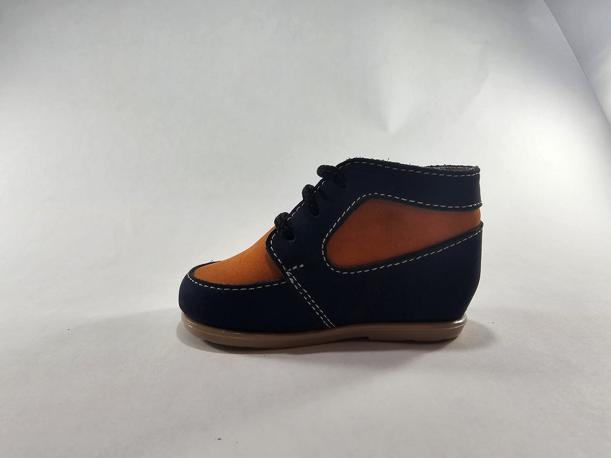 Célian Leather Bootie: Classic Lace-Up Design for Your Little One's First Steps