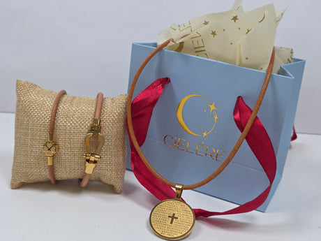 BRACELET CHANCE D’OR — Clover Charm Bracelet