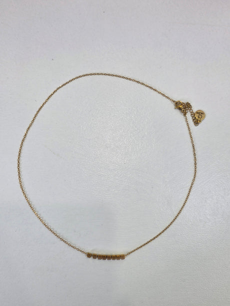 Gold Bar Curve Necklace