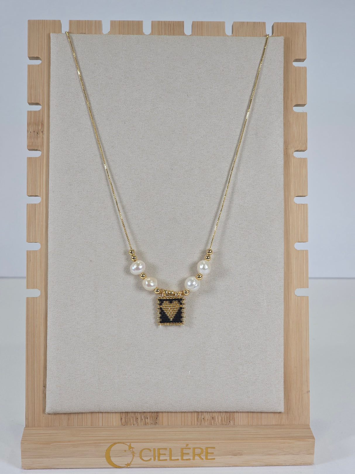 Pearl Necklace with Beaded Heart Charm