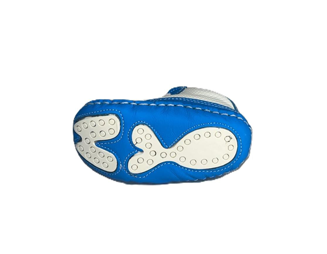 Comète - Classic Urban Tennis Style Sneakers with Stripes